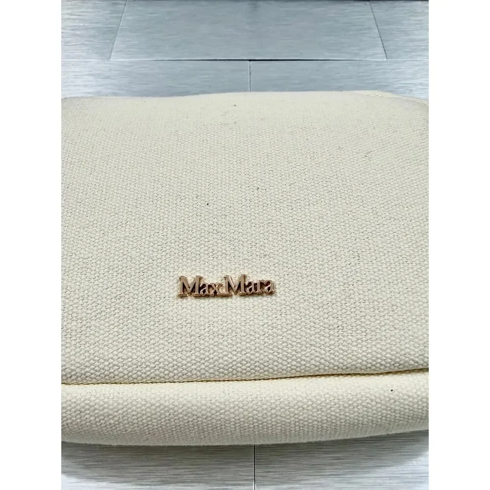 Max Mara Leccio MM Beauty Case Cream Canvas Wristlet Clutch (NWOT)